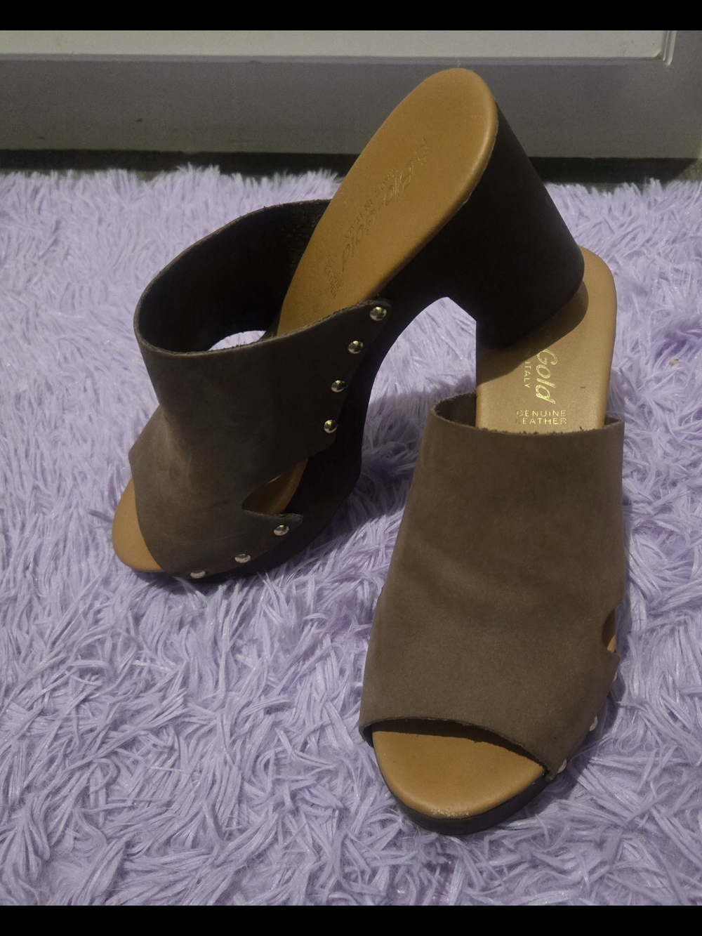Bio-Gold Women's Brown Suede Open-Toe Block Heel Mules